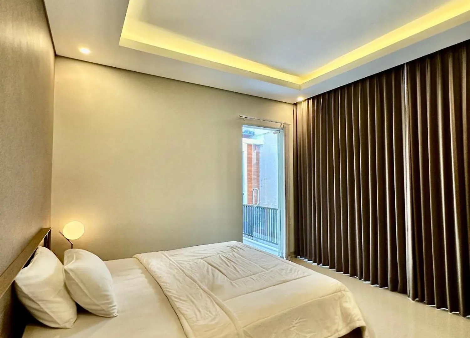 Classy New 5 Bedroom Villa In Kuta Legian