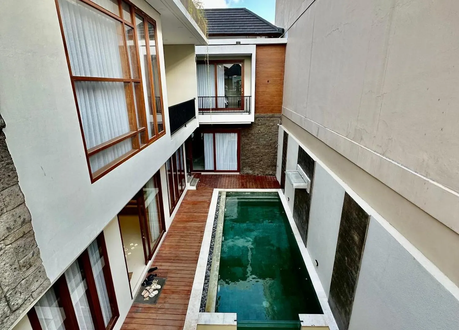 Classy New 5 Bedroom Villa In Kuta Legian   Legian (Bali)