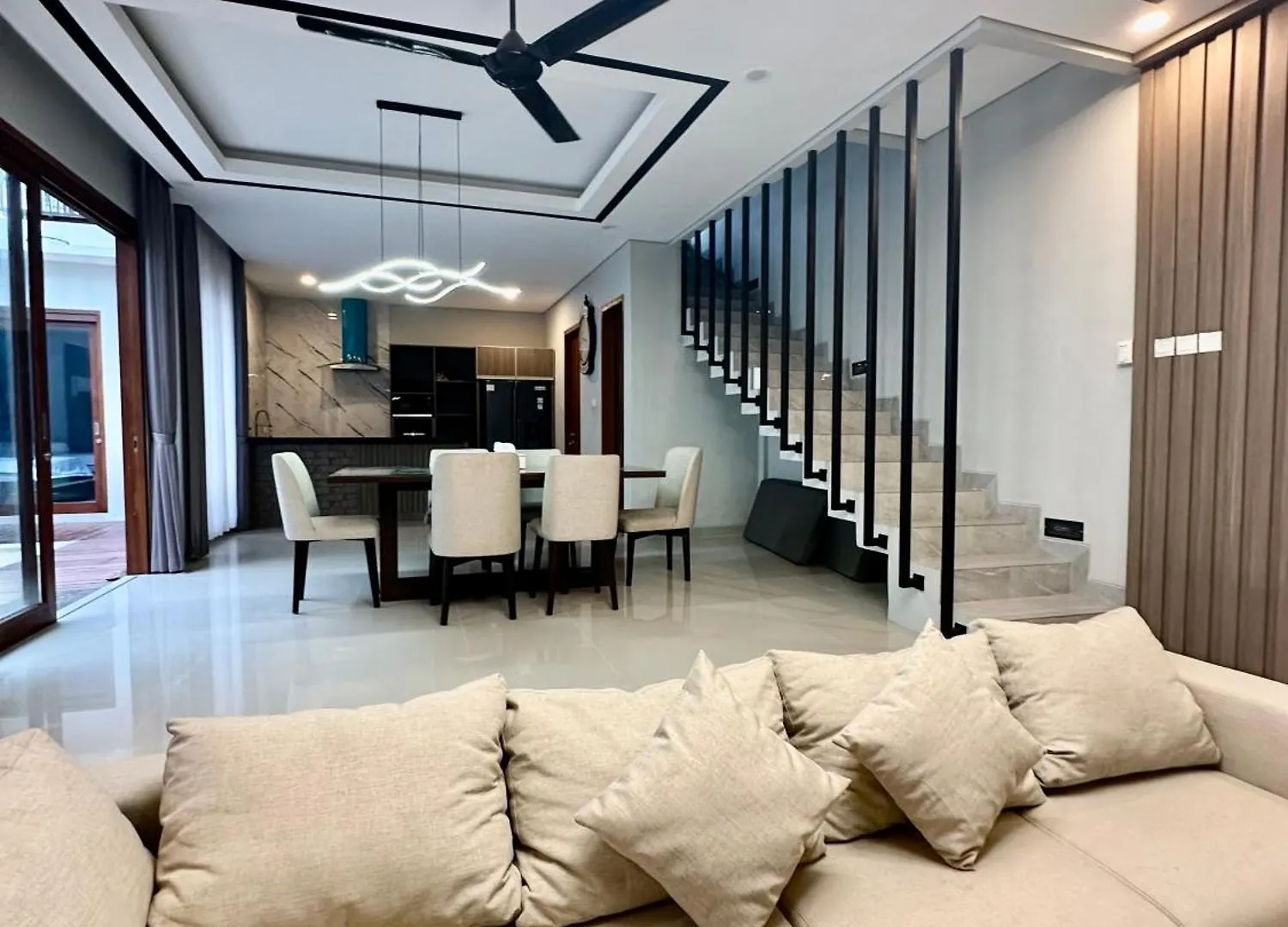 Classy New 5 Bedroom Villa In Kuta Legian  Legian (Bali)