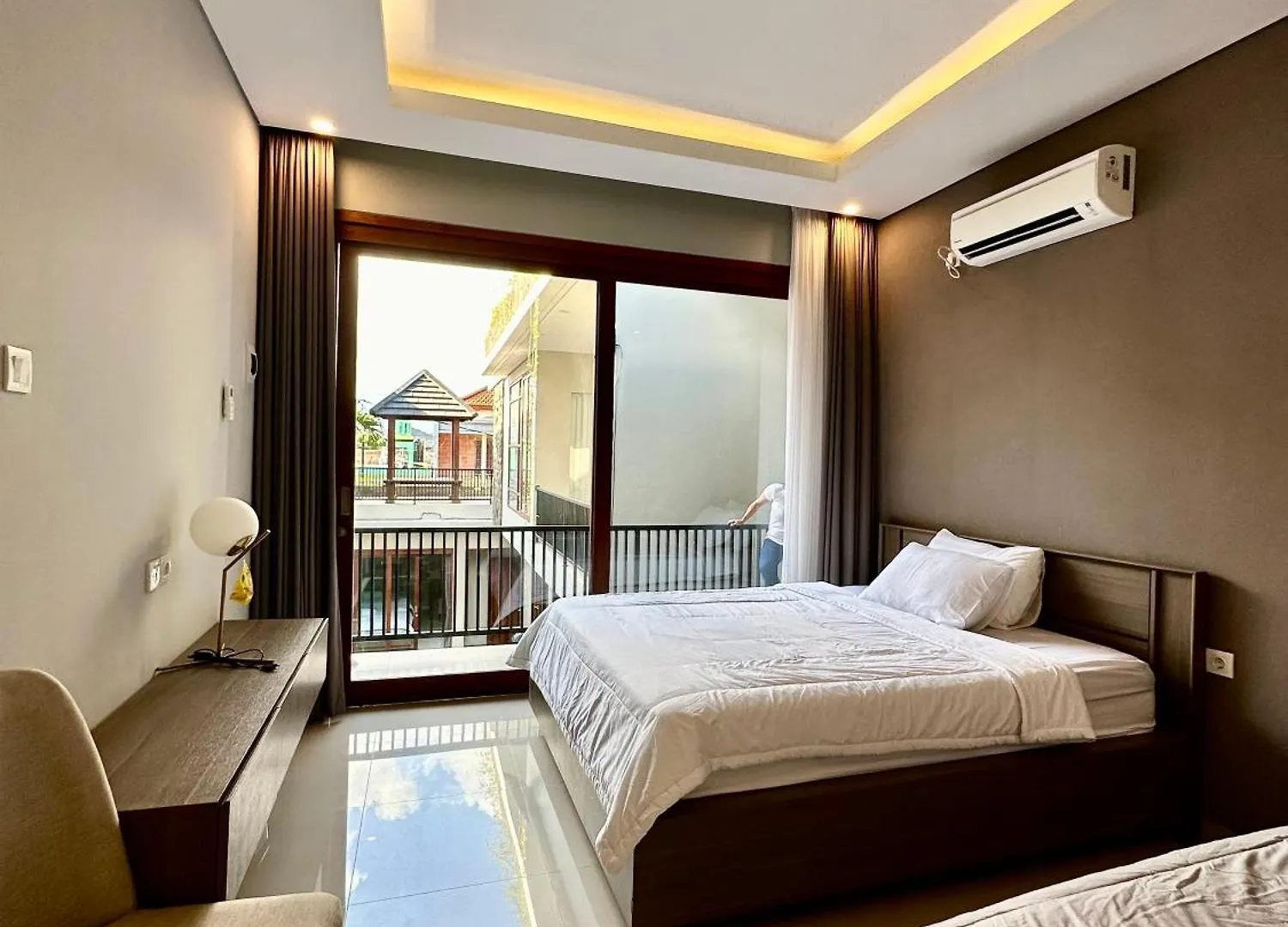 Classy New 5 Bedroom Villa In Kuta Legian